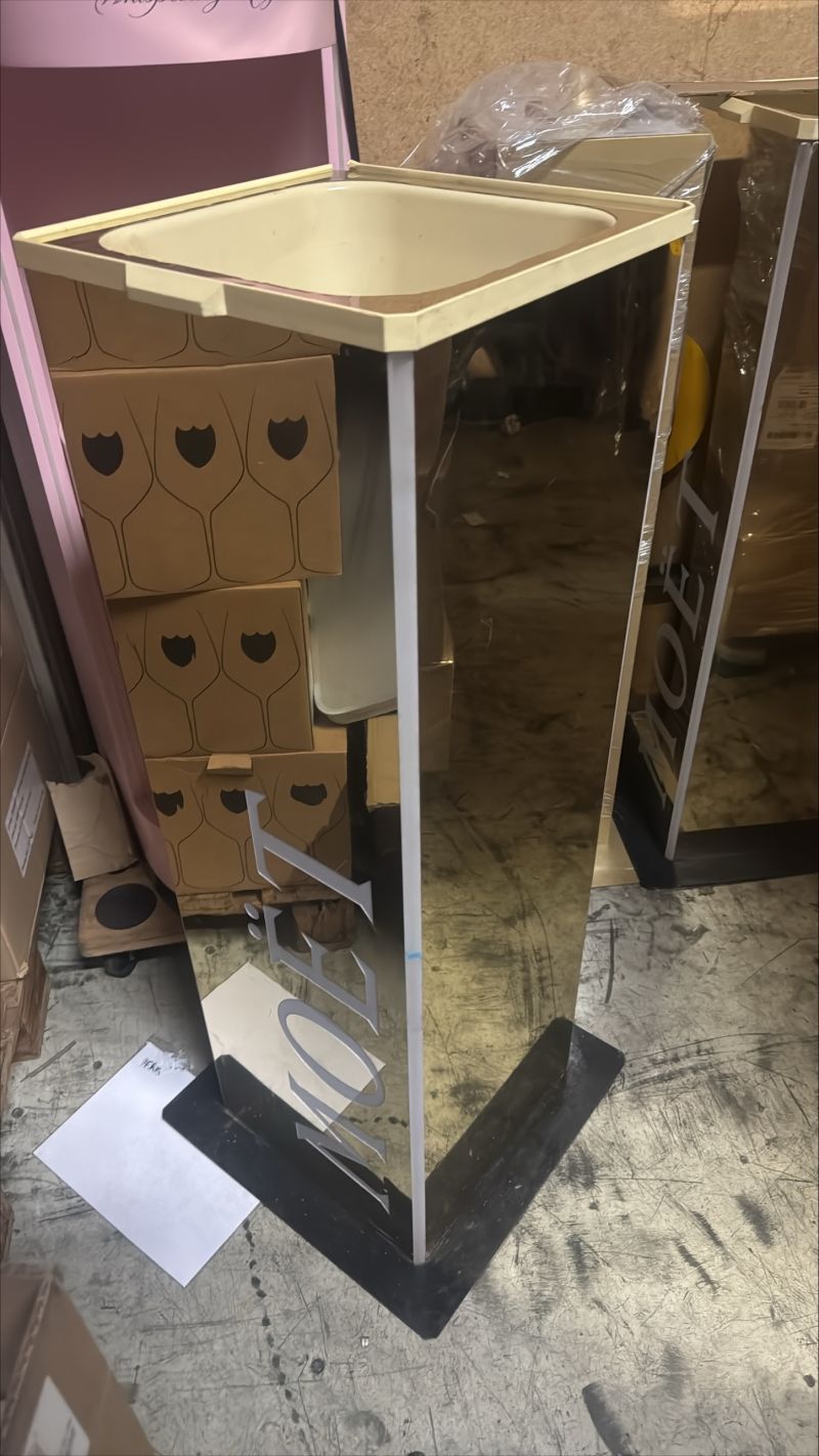 TOUR VASQUE GOLD MIROIR undefinedMOETundefined