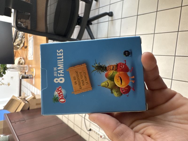Jeu de carte 8 familles oasis