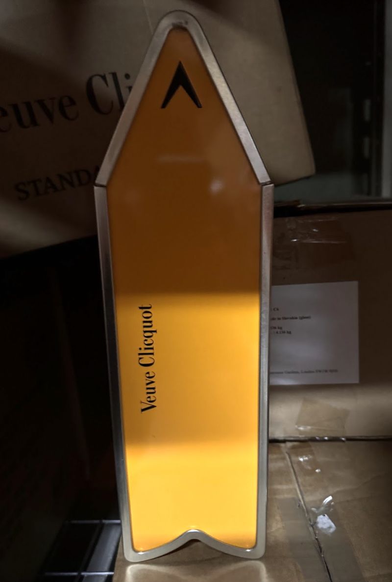 ETUIT BOX FLECHE ORANGE METAL